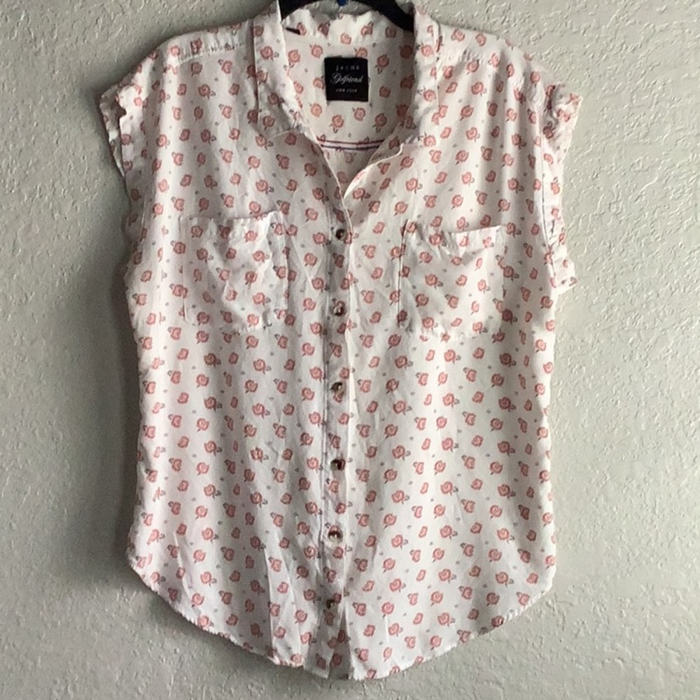 JACHS Girlfriend Red and White Button Down Shirt with Notched Collar